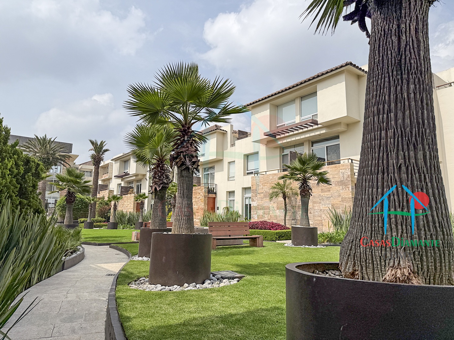 Av. Toluca Villa Sauce BC - Acceso 1